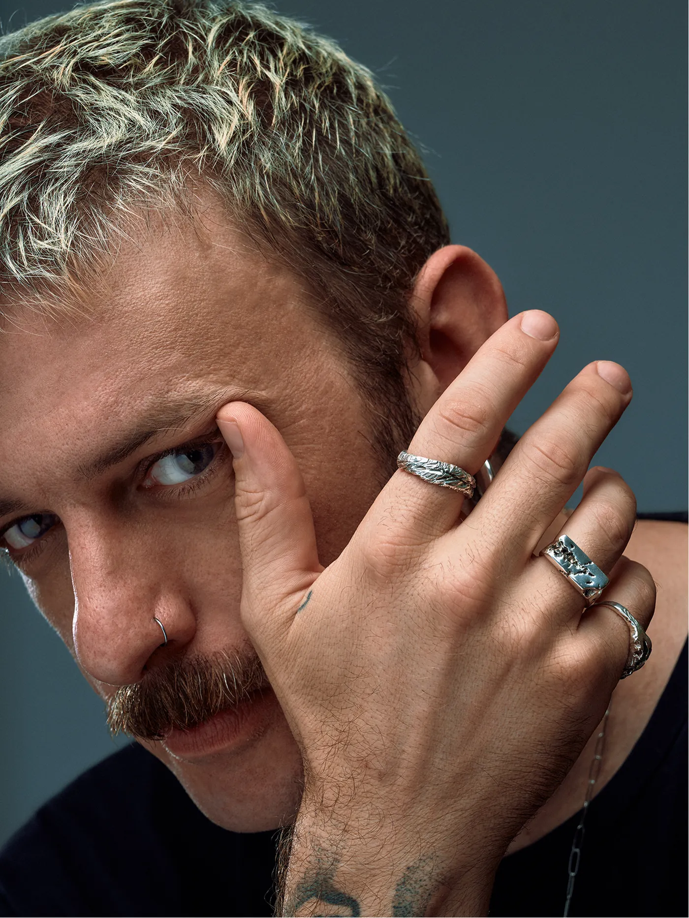 Indigo Rock silver ring styled in the deep Resonance editorial